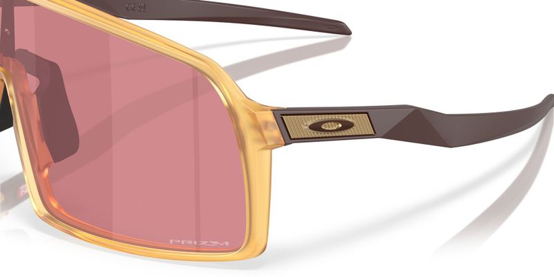 Oakley Sutro prizm dark golf, matte transparent light curry